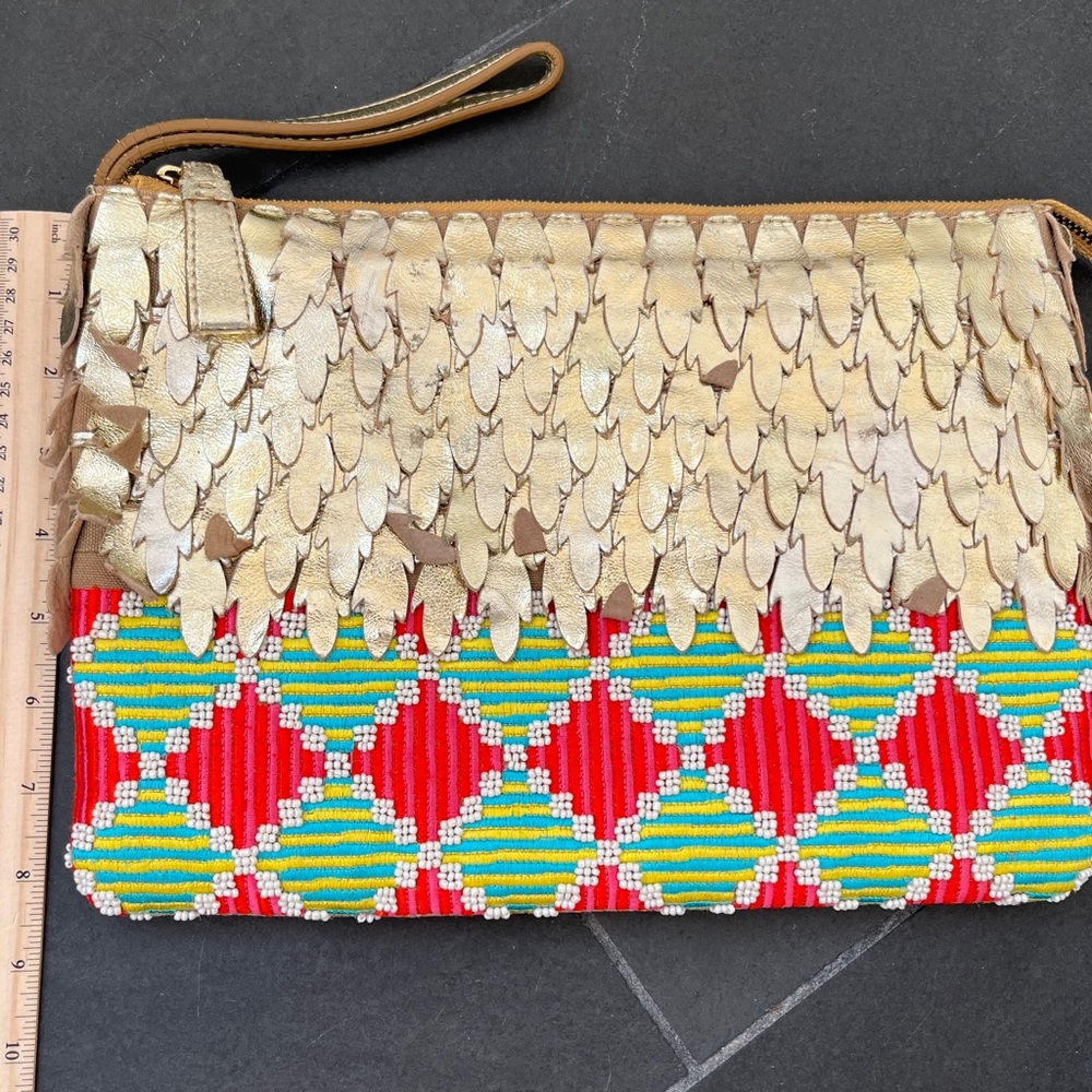 Jasper & Jeera clutch purse from Anthropologie, metallic gold leather - Picture 6 of 8